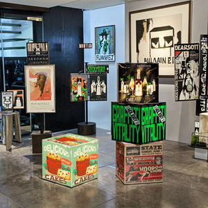 Set 4 Totem Kubus Display Promosi Ramah Lingkungan, Display Retail Kardus Kertas, Merek RuiQi Model RQ-00320 - Product Image 4