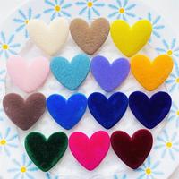 Nieuwe 3,5*3,8cm Kleurrijke Gevlokte Hartvormige Bedel Perzik Hart Platte Achterkant Bedel voor DIY Pluizige Haarspeld Broche Sieraden Accessoires