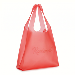 Bolso Tote de TPU Rojo Atractivo de Rootsmen con Logotipo Personalizado, Fácil de Limpiar, con Asa Superior Abierta y Asa para el Hombro, para Uso en la Playa y el Gimnasio - Product Image 6