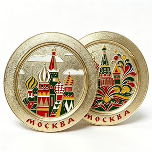 Pièce Souvenir de Moscou Plaqué Or, Émail Dur, Motif Art Populaire, Jeton Circulaire en Laiton, Thème Mockba - Product Image 3