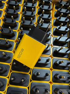 Sạc nhanh đa năng OEM 4 cổng với 2 cổng USB-A và 2 cổng Type-C, công suất 120W PD siêu tốc dành cho iPhone, Samsung, Xiaomi - Product Image 5