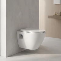 WC en céramique de style européen, simple, blanc, à siphon en P, sans bride, facile à nettoyer, sanitaires pour hôtel, toilettes murales suspendues pour salle de bain d'hôtel