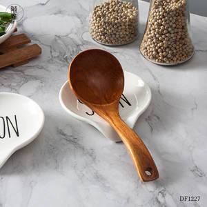 DF1227 Reposacucharas de Cerámica Blanca, Soporte para Cucharas de Cocina Minimalista, Patrón Personalizable, Estilo Japonés - Product Image 3