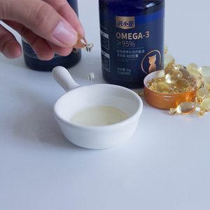น้ำมันปลาสำหรับสัตว์เลี้ยง DHA และ EPA ≥ 90% สำหรับการเคลื่อนไหวร่วมกันสุนัขอาวุโส - Product Image 1