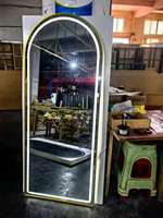 Ensemble complet de mobilier de salon moderne avec miroir suspendu réglable, table et station de coiffure en métal pour salon de beauté