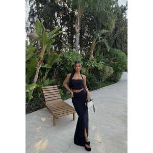 Traje Formal Negro con Falda y Decoración de Botones - Product Image 6