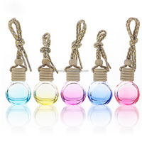 Rafraîchisseur d'air coloré oblat 6ml bouteille vide en verre de parfum suspendu pour voiture pour diffuseur d'huiles essentielles de parfum