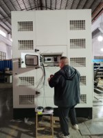 Geräuschloser Generator