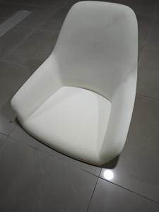 Chaises décontractées et de salle à manger en mousse de polyuréthane moulée écologique, durable et souple avec positions de trous et fermeté personnalisables - Product Image 2