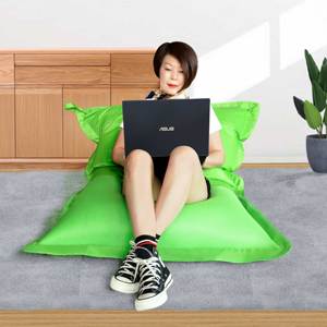 Pouf flottant géant personnalisé pour piscine Pouf extérieur en tissu au design moderne avec housse amovible - Product Image 2