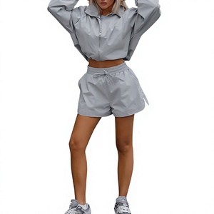 Ensemble de sport gris 2 pièces pour femme : veste à col montant zippée et short, coupe ample, séchage rapide, style sportif printemps-été - Product Image 3