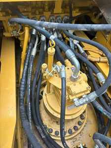 Excavadora de cadenas Caterpillar 336 usada de 33.75-37.2 toneladas con motor C9, bomba hidráulica de alta calidad 330 320 para minería - Product Image 5