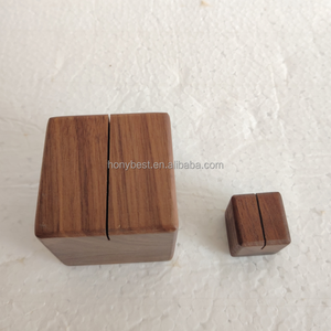 Áo óc chó Cube <span class=keywords><strong>menu</strong></span> xúc xắc Acrylic dấu hiệu chủ nhỏ bằng gỗ dành riêng thẻ đứng Bảng thẻ hiển thị cơ sở cho QR nhà hàng, khách sạn - Product Image 5