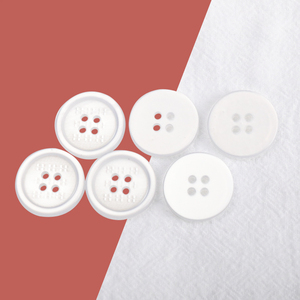 Bán buôn nhựa nút 16L 18L 20L 24L 28L dyeable 2holes _ 4holes Polyester Áo sơ mi nút cho quần áo - Product Image 4