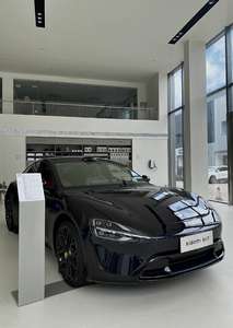 Nuova Xiao Mi Su7 <span class=keywords><strong>Su</strong></span> <span class=keywords><strong>7</strong></span> Max Ultra 2025 Elettrica Pura EV Guida a Sinistra RWD Cina in Vendita Xiomi Su7 Nera - Product Image 3