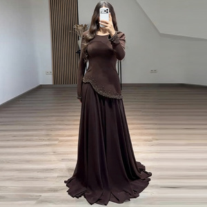 Nuovo Set Gonna Lunga da Donna 2026 con Collo Tondo, Marrone Scuro, alla Moda - Product Image 1