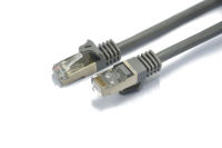 Cable de Red Cat 5E S/FTP de Excelente Calidad al por Mayor, Cable de Comunicación de Cobre Desnudo de 26AWG 7/0.16 para Internet