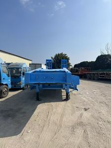 Semi-remorque à plateau surbaissé d'occasion 60T à trois essieux pour le transport <span class=keywords><strong>de</strong></span> machines <span class=keywords><strong>de</strong></span> construction lourdes - <span class=keywords><strong>Prix</strong></span> usine - Product Image 2
