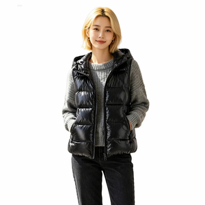 Youhe Custom Unisex <strong>Woman</strong> Cropped Shiny Puffy <strong>Gilet</strong> Hoodie Quilted Winter Glossy Outwear Men Hooded Puffer Vest <strong>With</strong> <strong>Hood</strong> - Product Image 2