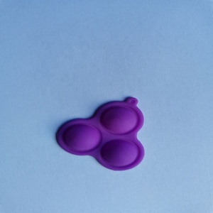 Nuevo caliente 3cm Mini Stress Reliever Mini silicona Push Pop burbuja sensorial llavero conjunto hoyuelo <span class=keywords><strong>Fidget</strong></span> Juguetes - Product Image 5