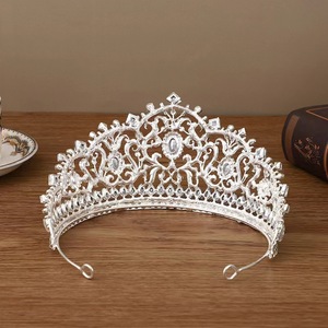 Nuevas Coronas y Tiaras de <span class=keywords><strong>Miss</strong></span> Universo, Tiaras de Reina para Concursos de Belleza, para Bodas, de Aleación con Cristales, Accesorio para el Cabello - Product Image 3