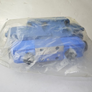 Válvula Direccional DG5V DG5V-8-H-6C-M-U-H-10 - Product Image 3