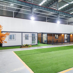 Conteneur pliable avec toit incliné de 40 pieds, haute capacité de charge, avec isolation en laine de roche, mousse de polyuréthane et mousse EPS, et panneaux solaires - Product Image 1