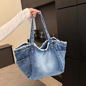 Bolso de mano de lona vaquera desgastada vintage con logotipo personalizado al por mayor, bolso de hombro individual para mujer, bolso de compras diario informal - Product Image 4