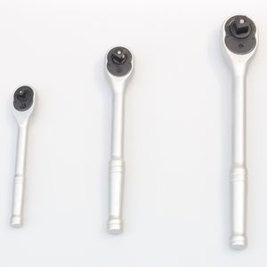 ชุดประแจวงล้อแบบขัดเงาเต็มตัว 3 ชิ้น ขนาด 1/4'' 3/8'' 1/2'' หัวขับ 72 ฟัน แบบปลดเร็ว - Product Image 2