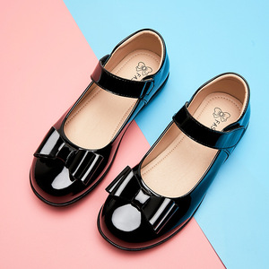 Scarpe Casual alla moda per bambina del Festival di primavera scarpe da ginnastica con suole morbide scarpe in pelle di colore nero - Product Image 4