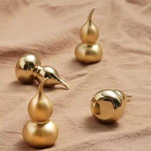 Perles intercalaires tendance en laiton lisse en forme de calebasse de 16 mm avec trou traversant pour la fabrication de bijoux, colliers et bracelets (vente en gros) - Product Image 4