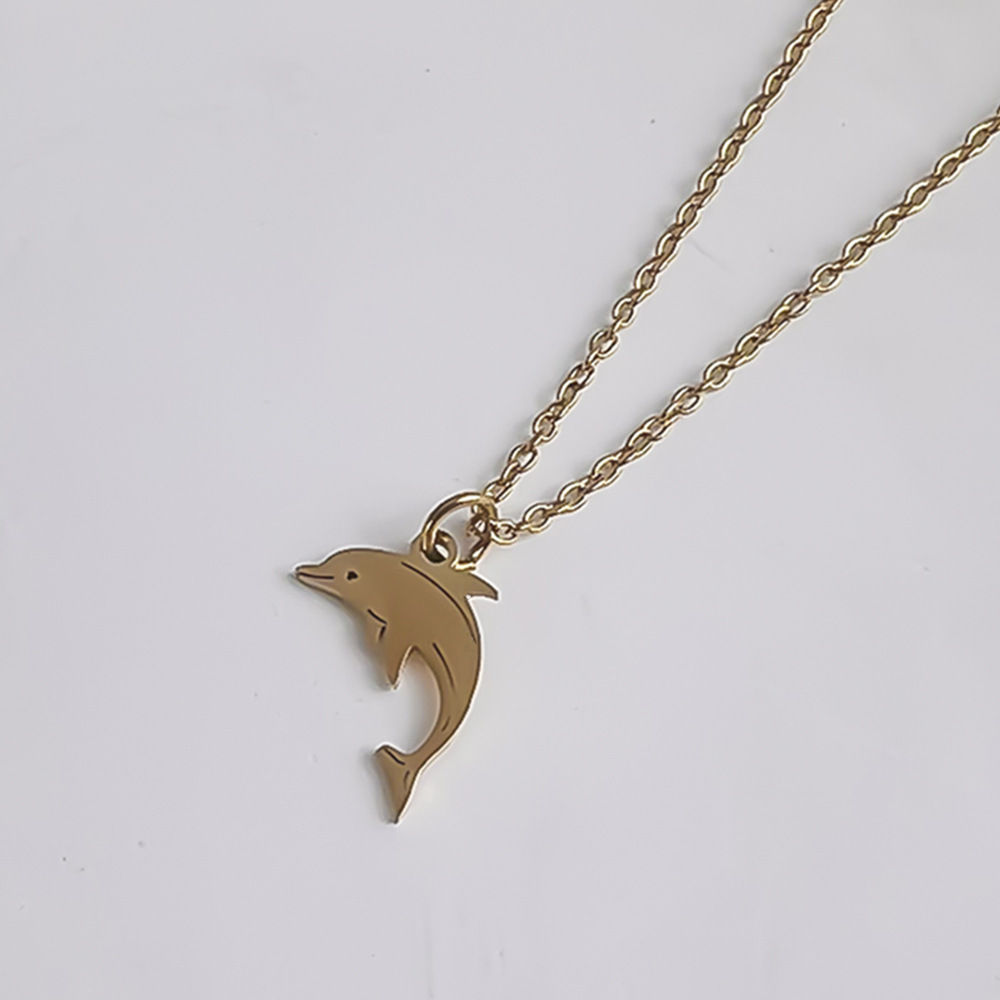 Collier Chaîne Plaqué Or Avec Perles Et Dauphins - Bijou Occasion, Thème Marin