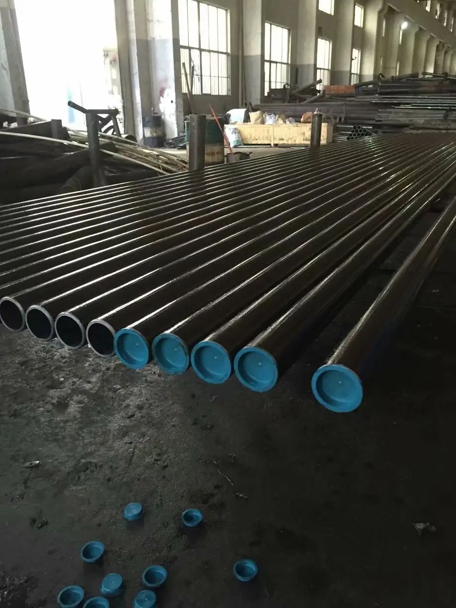 ASTM A106 A53 API 5L Round Black Seamless Carbon Steel Pipe and Tube