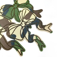 Patch brodé personnalisé camouflage étoile nœud papillon, petit patch thermocollant pour chapeaux et sacs à dos DIY