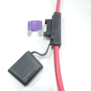 12V Voiture Porte-Fusible Étanche Prise ROBINET Adaptateur Micro/Mini/Standard ATM <span class=keywords><strong>APM</strong></span> Avec 10A Lame Voiture auto Moto porte-Fusible - Product Image 6
