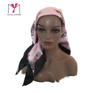 Écharpes en soie de luxe avec logo personnalisé, écharpes en gros, écharpes pour femmes, hijab - Product Image 5