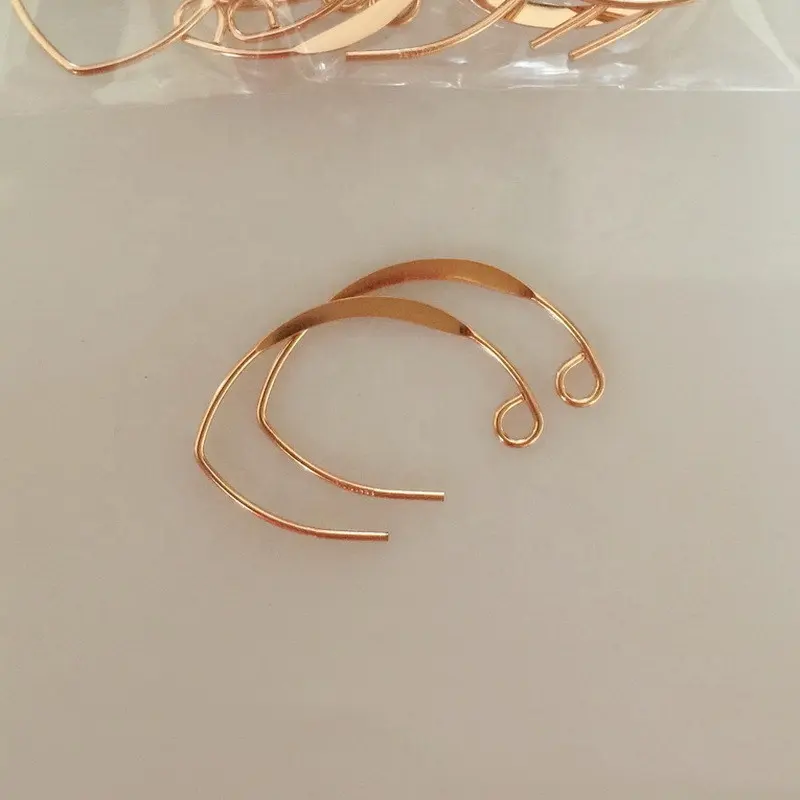 2022 New Vintage Rose Gold Fashion Filled V Shape Flattened Ear Wire Earring Hooks For Jewellery Making