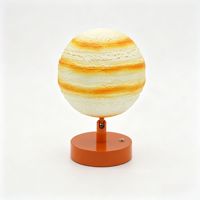 Lampe Planète Créative au Design Nordique en PVC, Veilleuse 15cm à Intensité Variable Trois Couleurs, Rechargeable USB, Commande Tactile pour Chambre à Coucher et Chevet