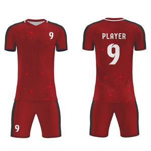 Seragam Sepak Bola Desain Terbaru dan Pakaian Olahraga, Seragam Sepak Bola Musim Panas Bernapas dengan Cetak Kustom yang Laris Manis - Product Image 1