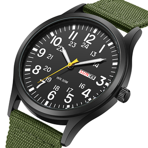 Reloj de campo para hombre con correa de nailon, esfera luminosa y pantalla de calendario dual - Reloj de pulsera de cuarzo resistente al agua WR30M - Product Image 1