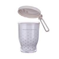 Moderne draagbare plastic fruitbeker set met ontwerp voor vershoudend bewaren, voor gezonde keuken en opslag van feestmaaltijden