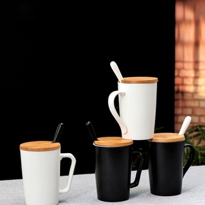 <span class=keywords><strong>Taza</strong></span> de café literaria escandinava, <span class=keywords><strong>Taza</strong></span> de cerámica 1314, mango de madera para regalos de negocios, frío caliente con aislamiento térmico - Product Image 4