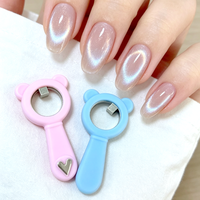Outil magnétique puissant 2 en 1 en forme d'ours pour effet œil de chat et cœur, double extrémité, pour DIY effet trou noir et ongles en forme de cœur creux