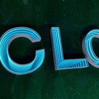 Lettres LED 3D en acrylique lumineuses personnalisées avec effet d'illusion miroir abyssal