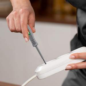 Juego de 2 Destornilladores con Comprobador de Voltaje - Product Image 6