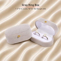 Boîte à bijoux ovale en velours à fermoir doré pour bagues de couple et boucles d'oreilles, Saint-Valentin