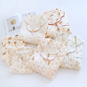 <span class=keywords><strong>Pigiama</strong></span> da donna in garza di cotone a doppio strato <span class=keywords><strong>con</strong></span> imbottitura reggiseno integrata, cardigan <span class=keywords><strong>con</strong></span> risvolto a orsetto e maniche lunghe - Product Image 4