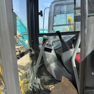 Excavadoras Komatsu Pc55 de 5.5 toneladas usadas en Japón, certificadas por la CE, en buen estado, a bajo precio, de segunda mano. - Product Image 5