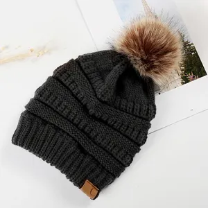 하이 퀄리티 사용자 정의 두꺼운 따뜻한 모자 여성 겨울 니트 비니 폼폼