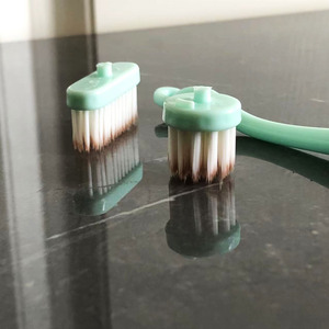 Juego de Cepillos de Dientes Profesionales para Mascotas con Logotipo Personalizado OEM al por Mayor, Cabezal Reemplazable de Doble Cabezal para el Cuidado Bucal Diario de las Mascotas - Product Image 3